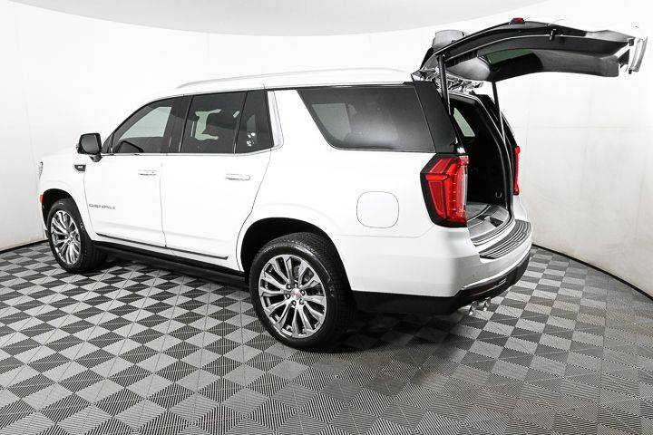 2021 GMC Yukon Denali 31