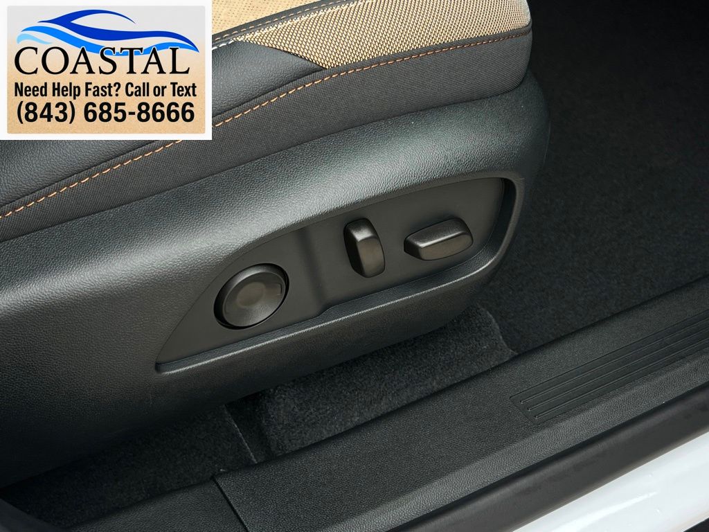 2026 Chevrolet Equinox ACTIV White at Bob Mills Chevrolet