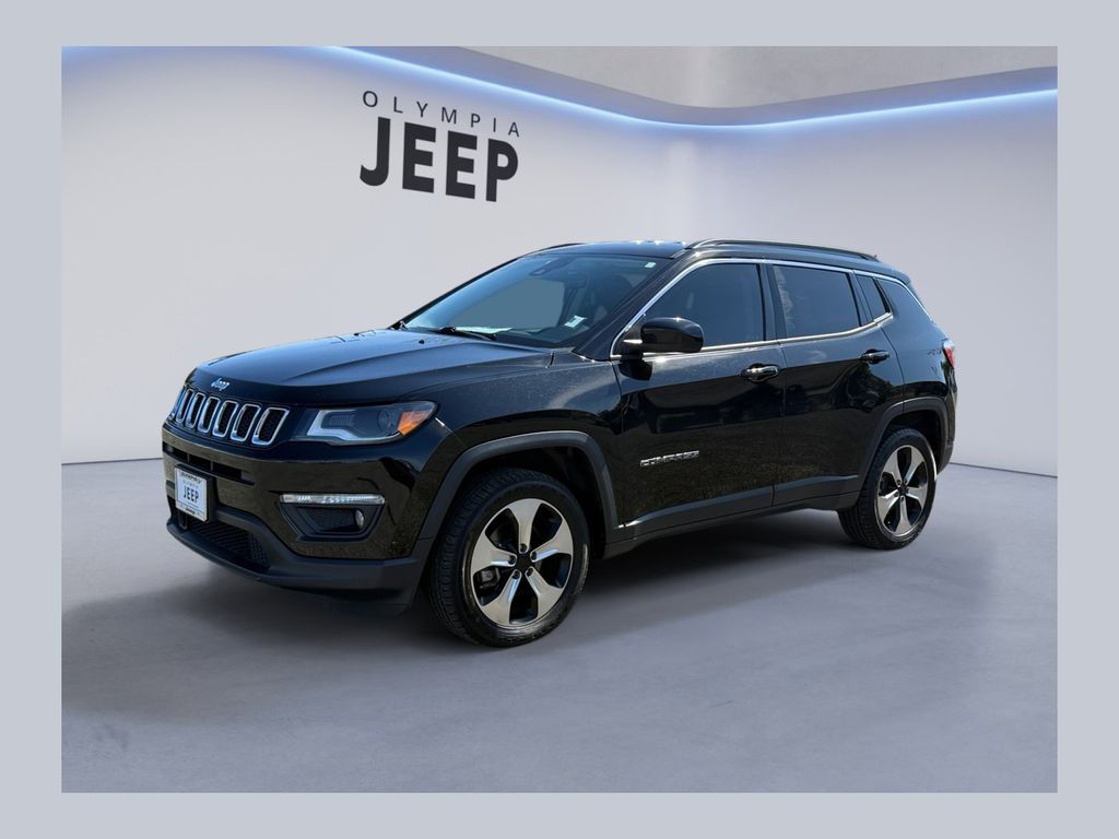 Diamond Black Crystal Pearlcoat 2018 Jeep Compass Latitude 4WD SUV / Crossover Four-Wheel Drive 9-Speed Automatic