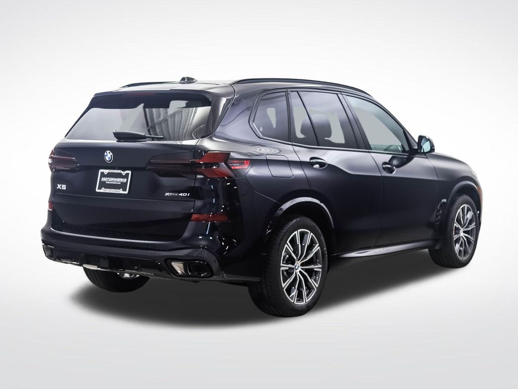 Thumbnail: 2026 BMW X5 - 5