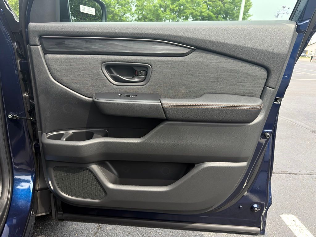 Thumbnail: 2026 Honda Passport - 26