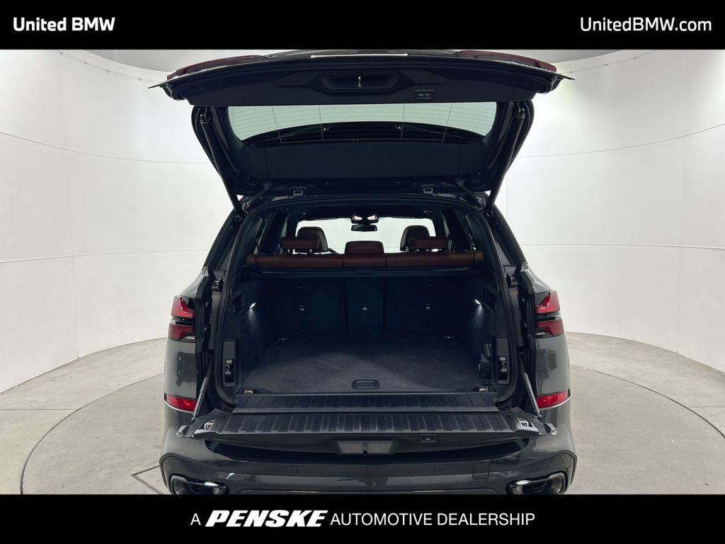 Thumbnail: 2026 BMW X5 - 22