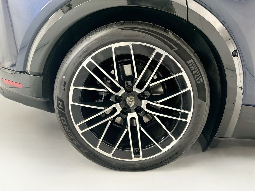 New 2026 Blue Porsche Turbo image 33