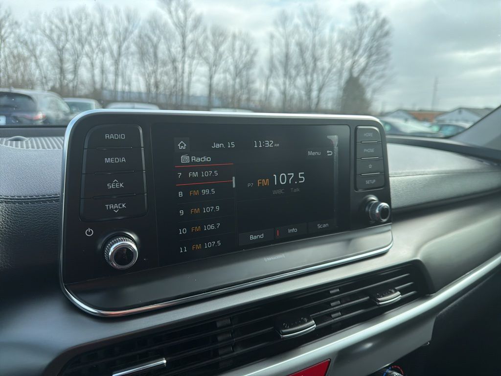 Thumbnail: 2020 Kia Telluride - 30