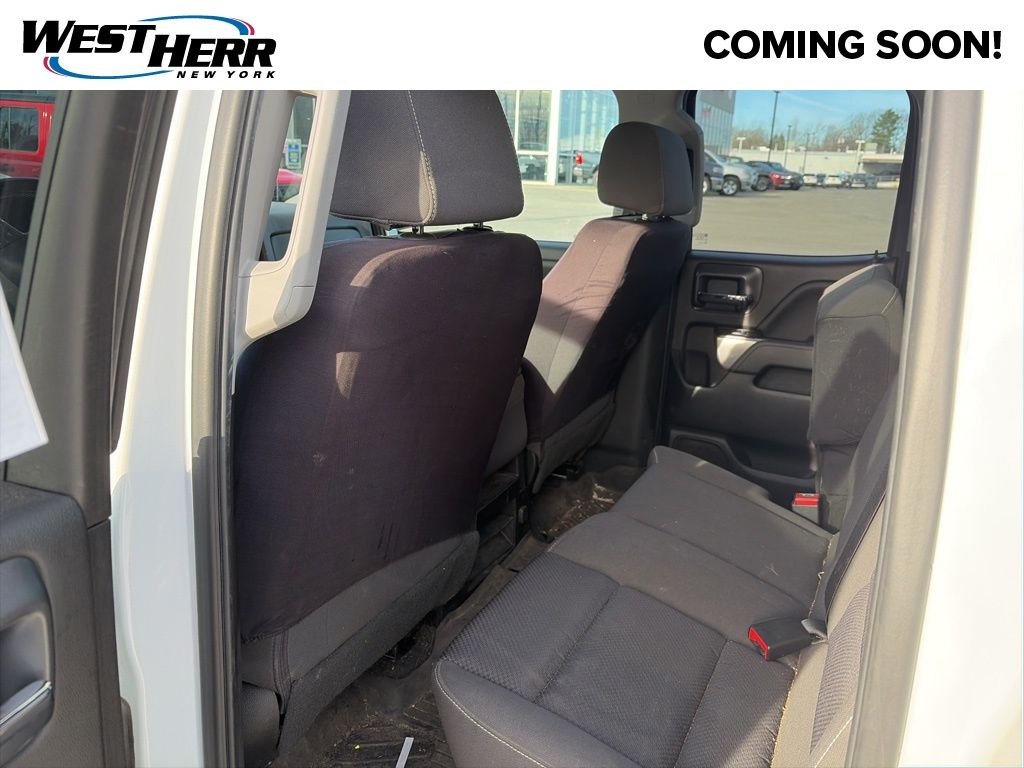 Used 2019 White Chevrolet LT image 6