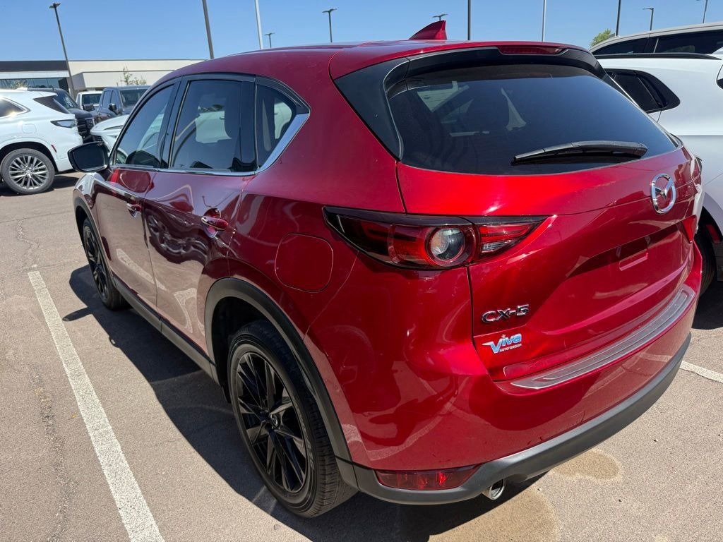 View vehicle photo 4