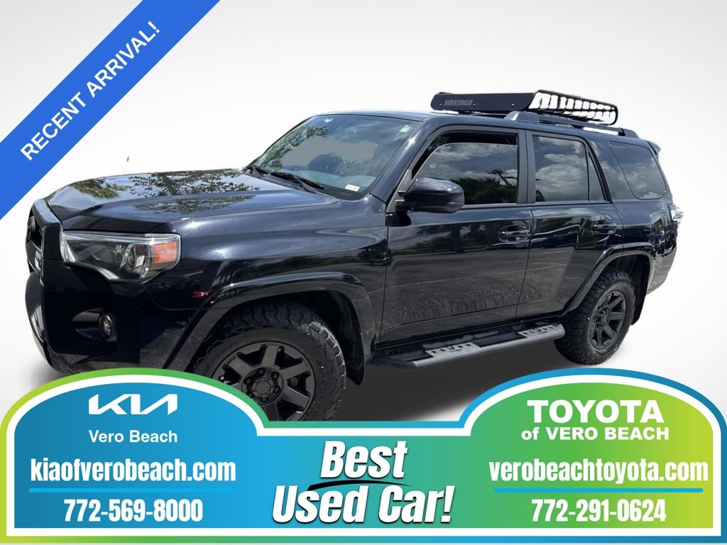 Midnight Black Metallic 2021 Toyota 4Runner SUV / Crossover 4X2 5-Speed Automatic Overdrive