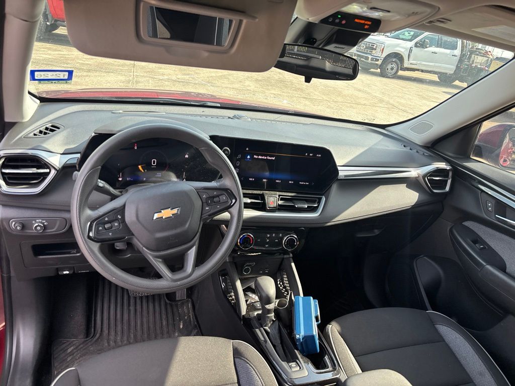 2025 Chevrolet TrailBlazer LT - 11