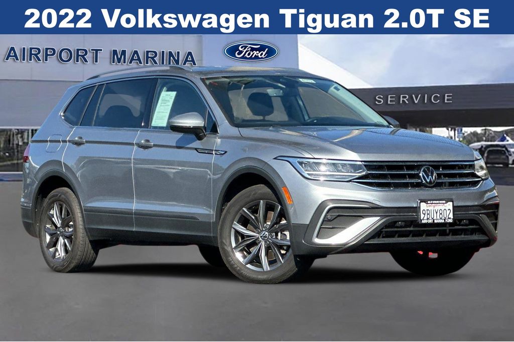 2022 Volkswagen Tiguan 2.0T SE 2