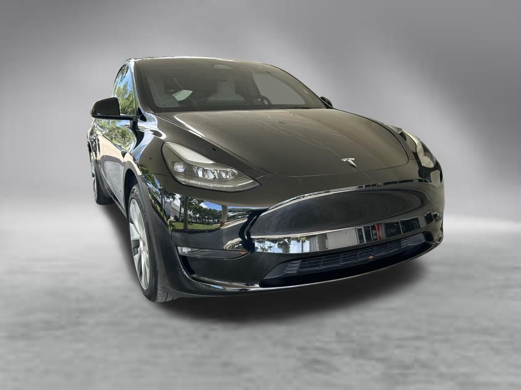 2024 Tesla Model Y Long Range