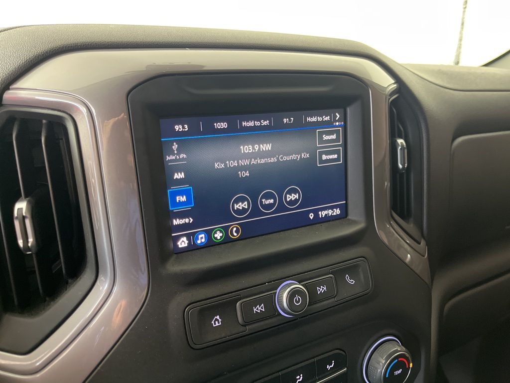 Thumbnail: 2021 Chevrolet Silverado 1500 - 26