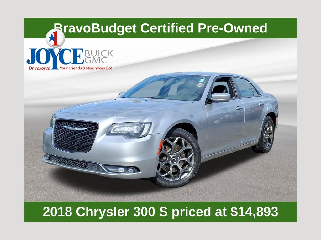 Billet Silver Metallic Clearcoat 2018 Chrysler 300 S AWD Sedan All-Wheel Drive 8-Speed Automatic