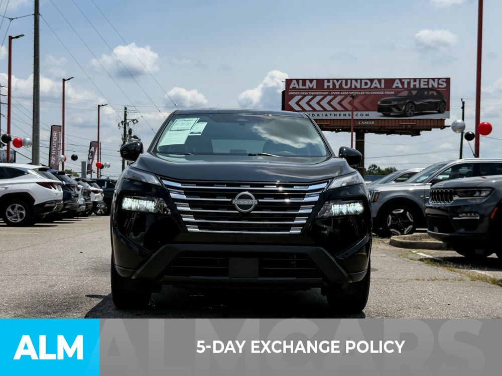 Used 2024 Black Nissan SV image 3
