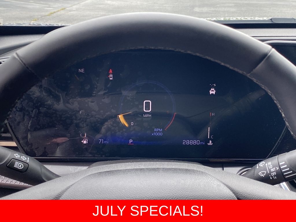 Used 2025 Chevrolet Trax SUV