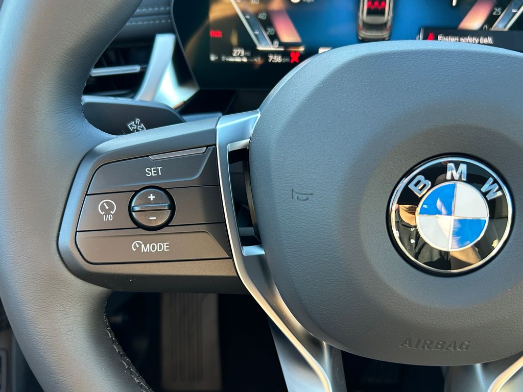 Thumbnail: 2025 BMW X1 - 19