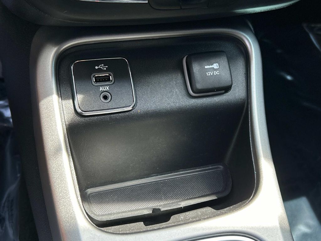 Thumbnail: 2018 Jeep Compass - 12
