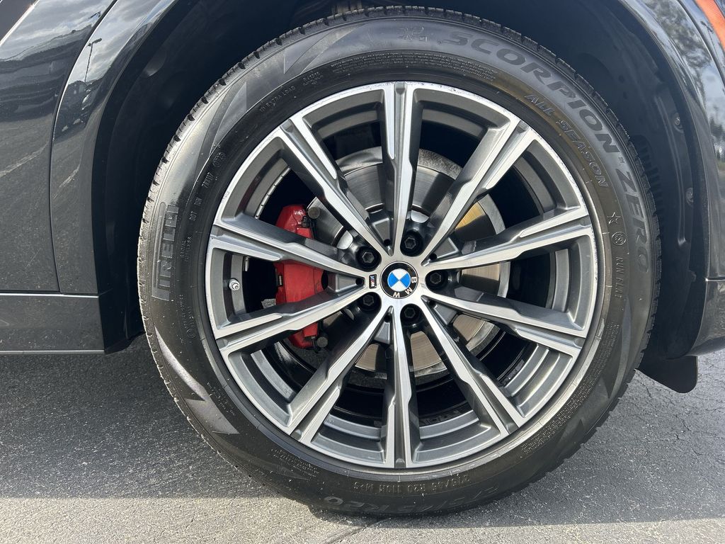 Thumbnail: 2023 BMW X6 - 31