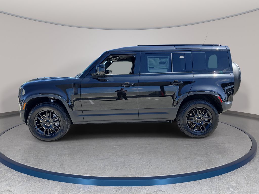 New 2026 Black Land Rover S image 8