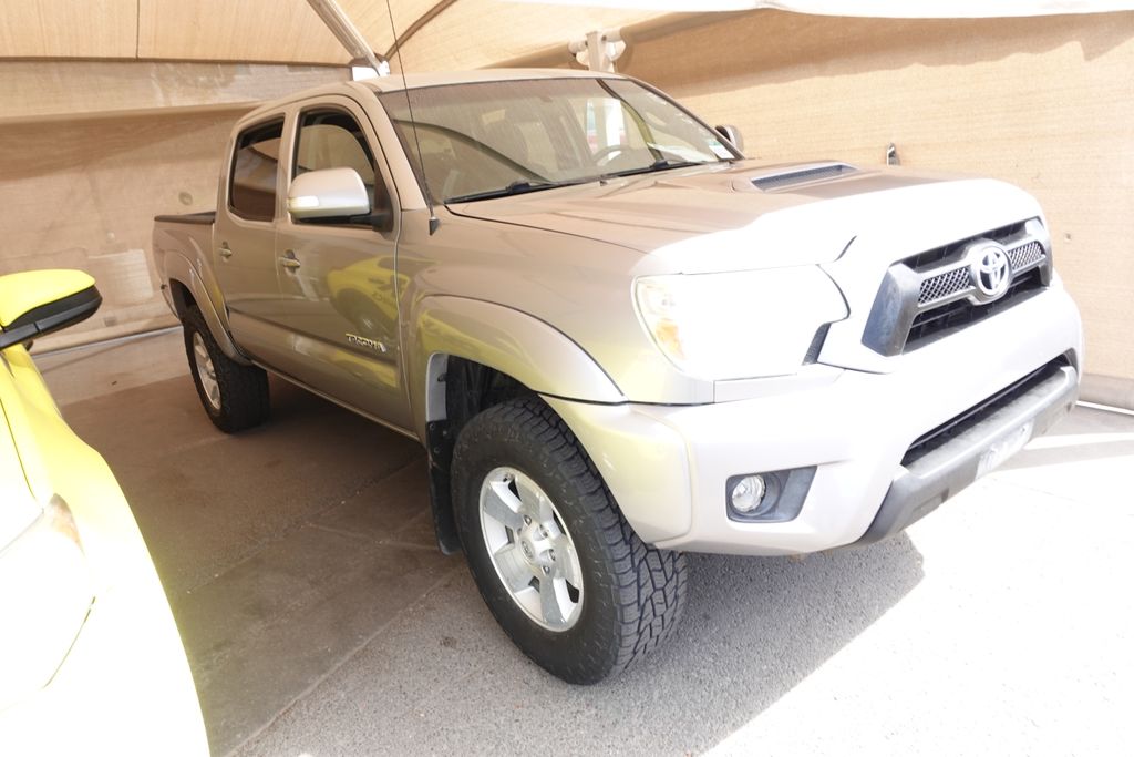 2015 Toyota Tacoma's photo