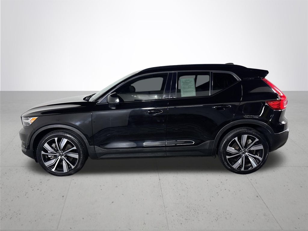 2022 Volvo XC40 Recharge Pure Electric P8 Plus