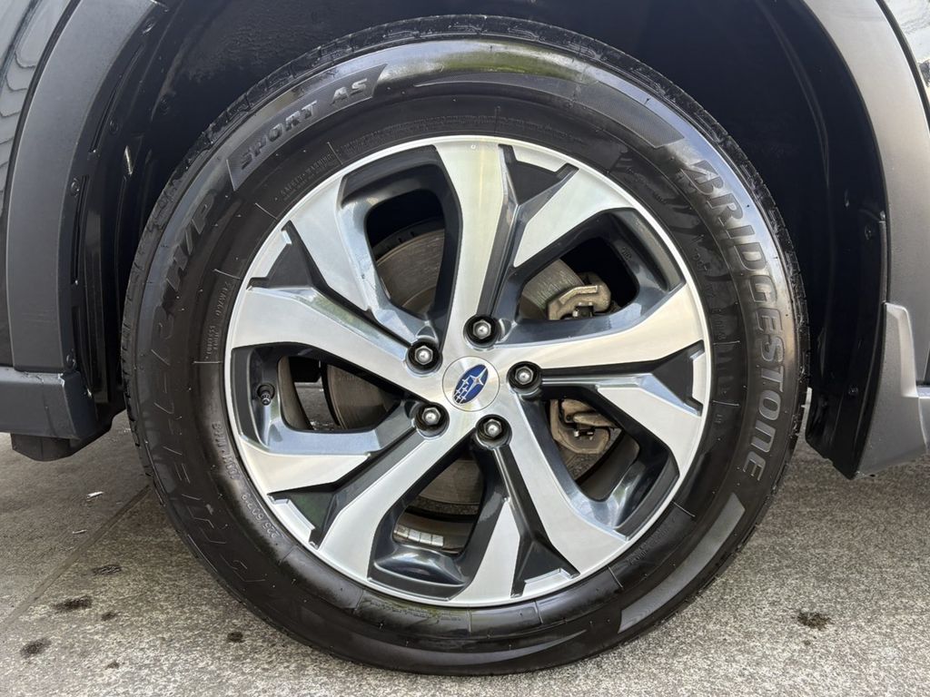 2021 Subaru Outback Touring