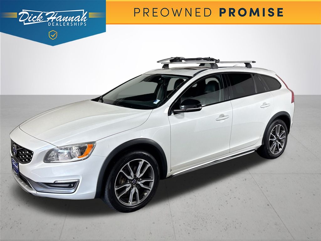 Dick Hannah Dealerships - 2016 Volvo V60 Cross Country T5 For Sale in Vancouver, WA
