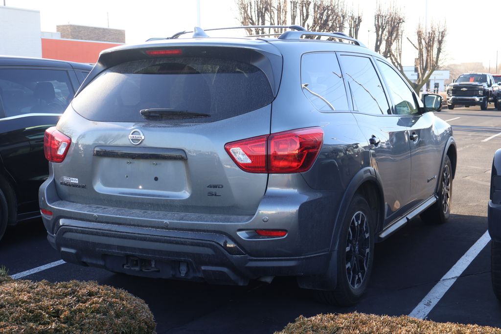 2020 Nissan Pathfinder SL 7