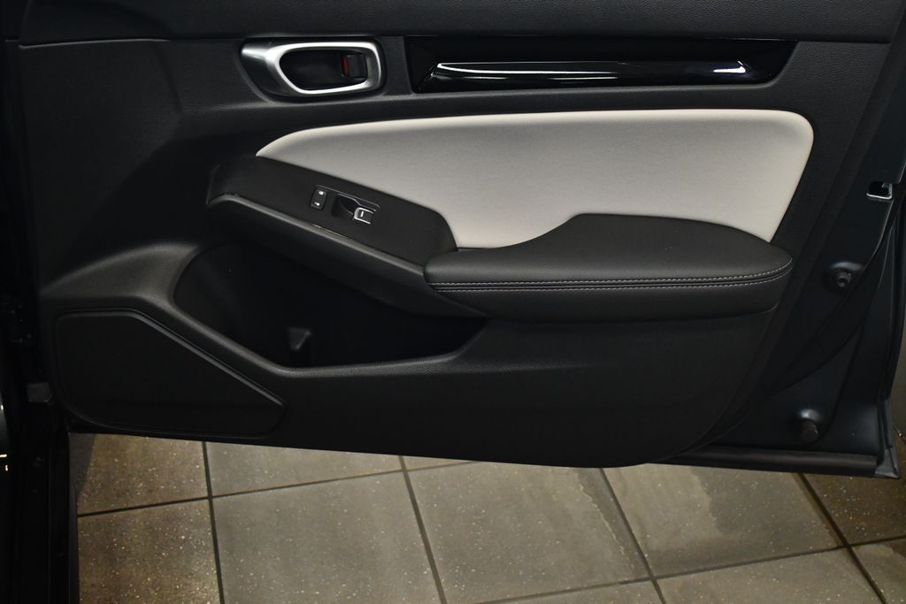 Thumbnail: 2023 Honda Civic - 31