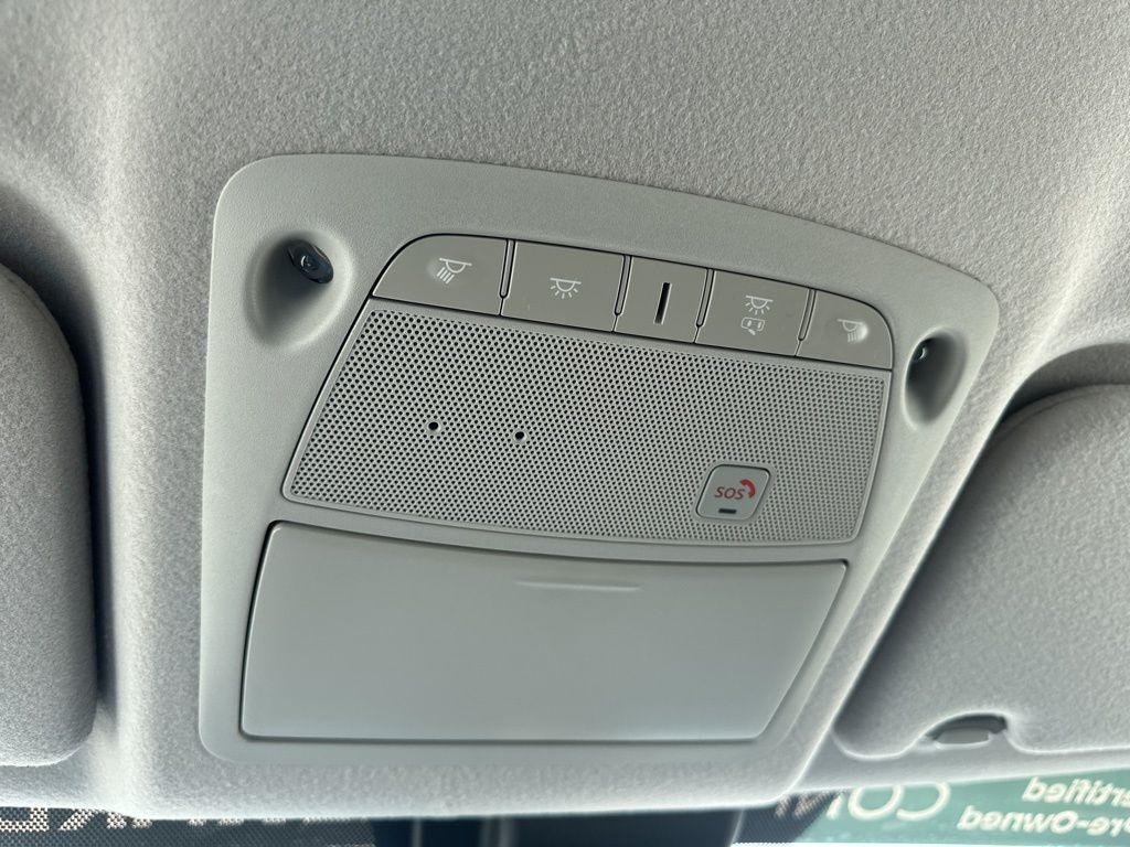 2024 Super Black/Pearl White Nissan LEAF SV Plus FWD Hatchback