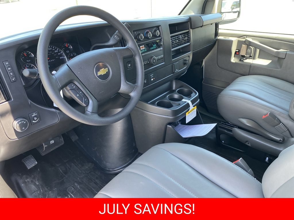 New 2026 Chevrolet Express 2500 Van