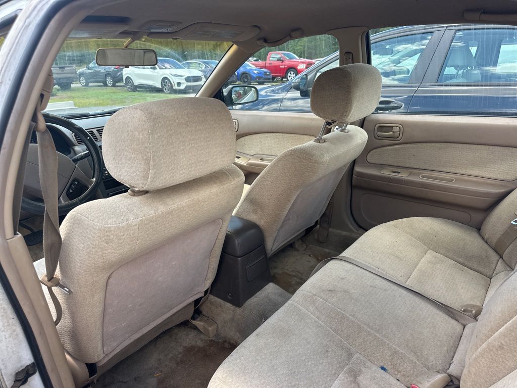 1995 Nissan Maxima GLE FWD Sedan