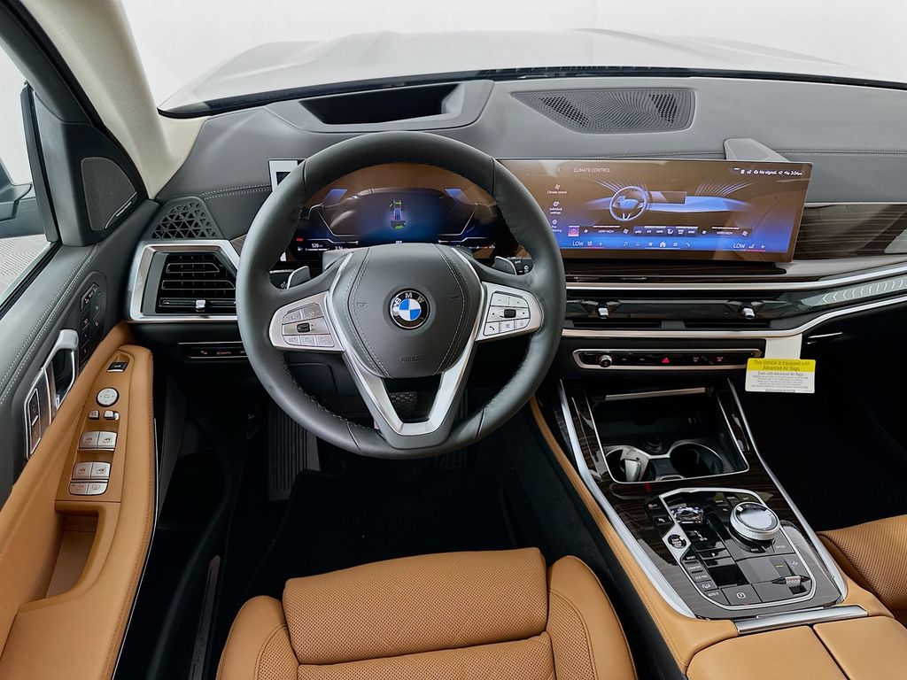 Thumbnail: 2026 BMW X7 - 19