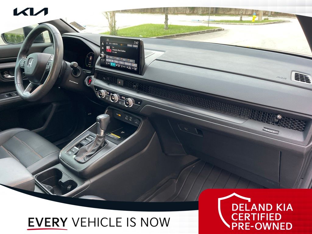 2024 Honda CR-V Sport-L - Photo 31