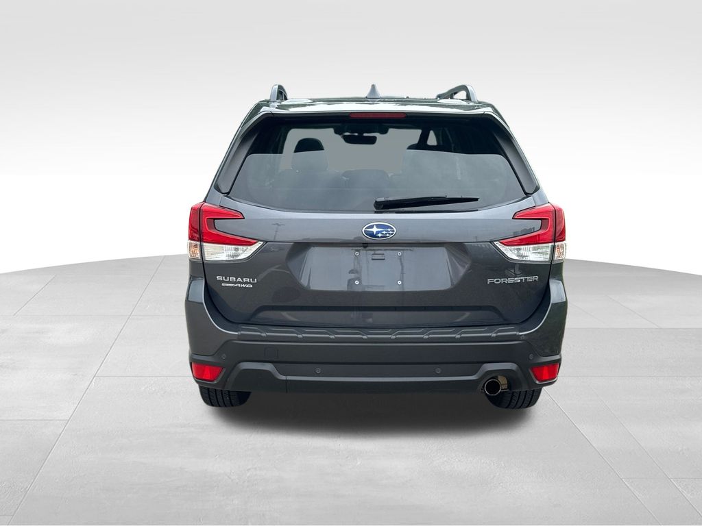 2021 Subaru Forester Limited Gray at Honda North