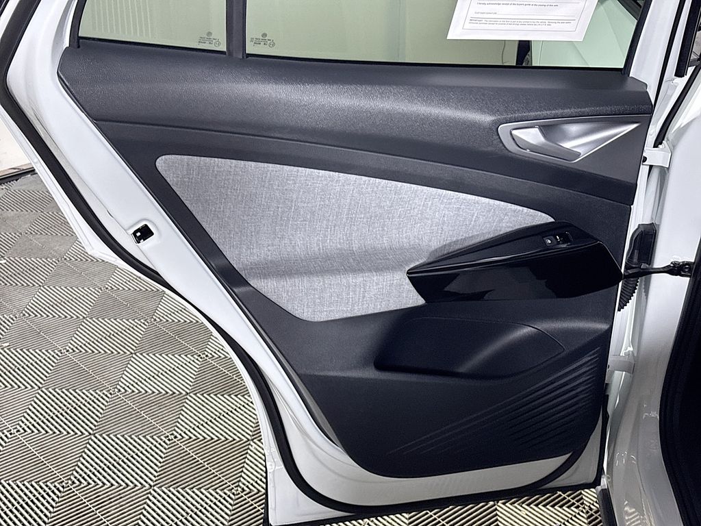 2024 Volkswagen ID.4 Standard