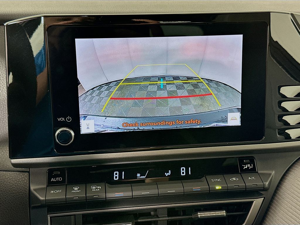 Thumbnail: 2025 Toyota Camry - 14