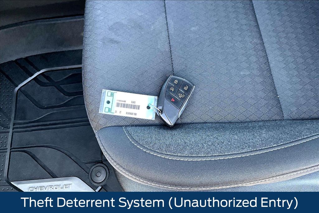 ChevroletSilverado 150031