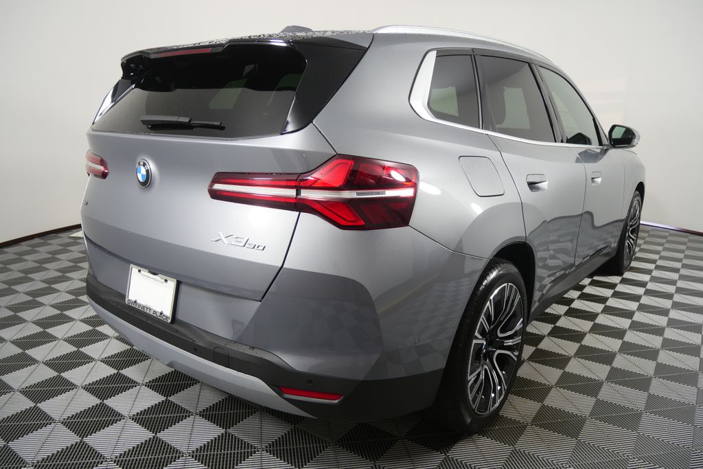 Thumbnail: 2025 BMW X3 - 3