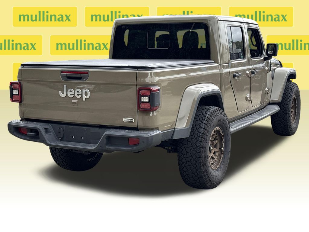 Used 2020 Green Jeep Overland image 4