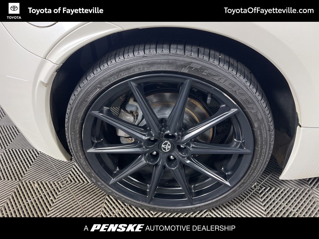 Thumbnail: 2022 Toyota GR86 - 12