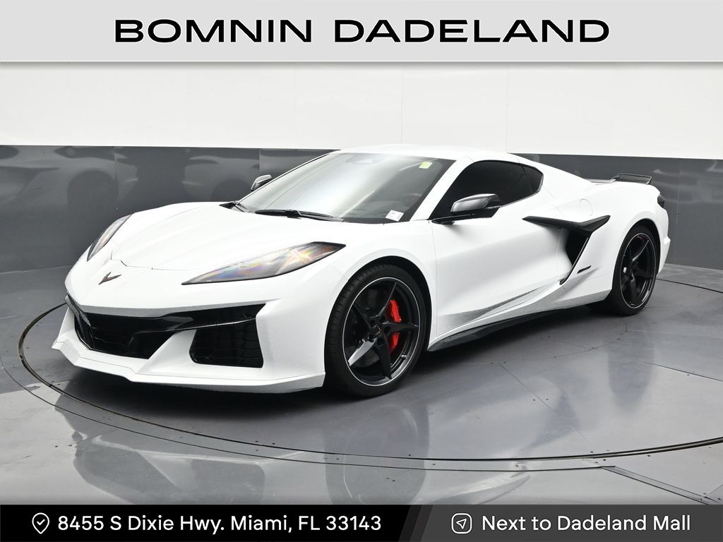 Arctic White 2025 Chevrolet Corvette E-Ray Coupe All-Wheel Drive 8-Speed Dual Clutch