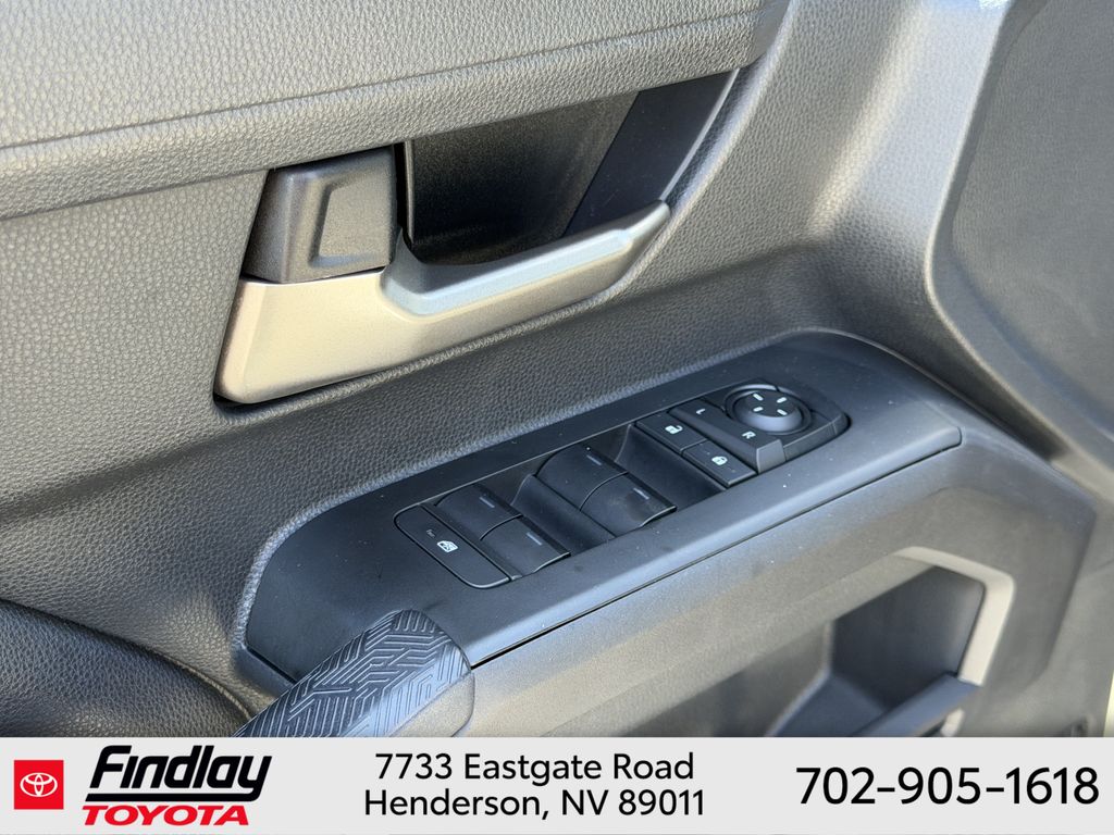 Used 2025 Toyota Tacoma Truck