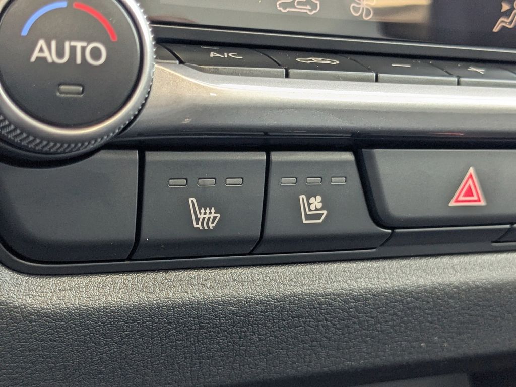 2026 Mazda CX-50 2.5 S Premium