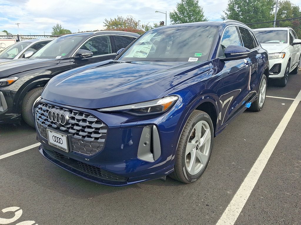 Thumbnail: 2025 Audi Q5 - 1