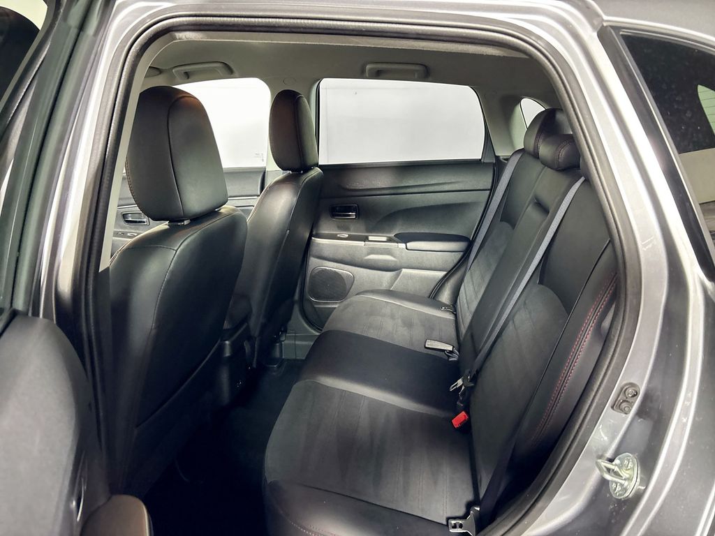 2024 Mitsubishi Outlander Sport 2.0 SE