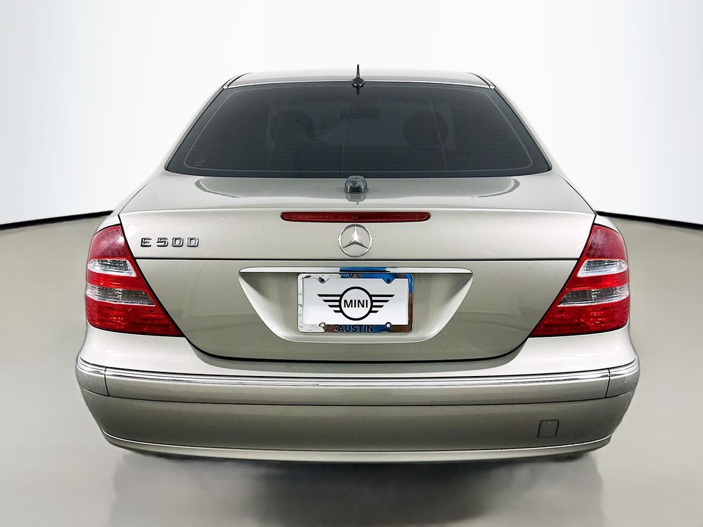 Thumbnail: 2005 Mercedes-Benz E-Class - 6