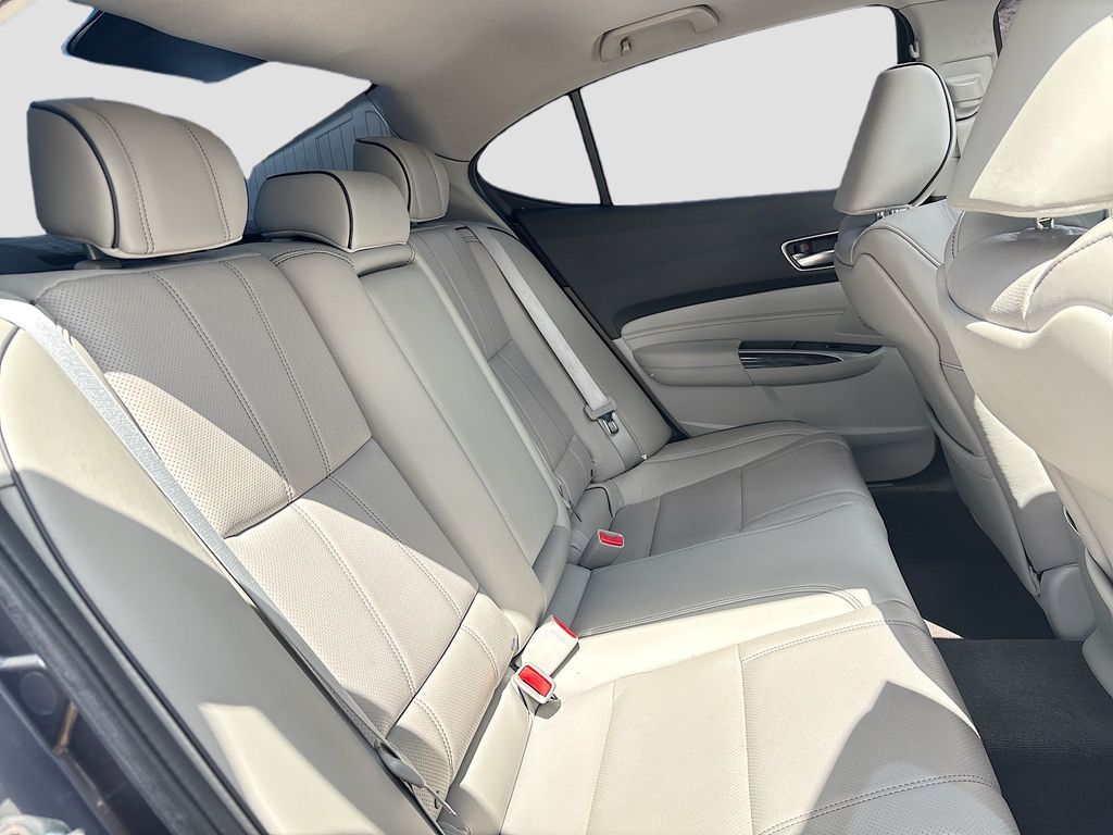 Used 2019 Gray Acura 3.5L Advance Pkg image 27