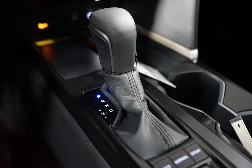 Thumbnail: 2026 Toyota Camry - 22