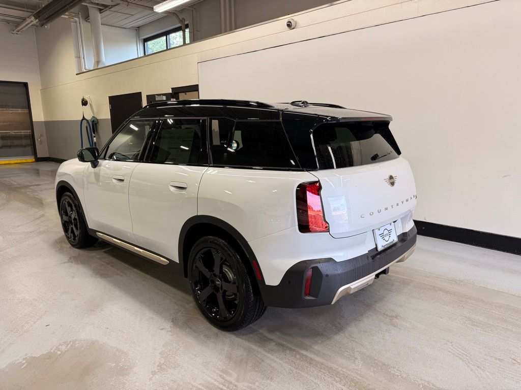 Thumbnail: 2026 MINI Cooper Countryman - 3