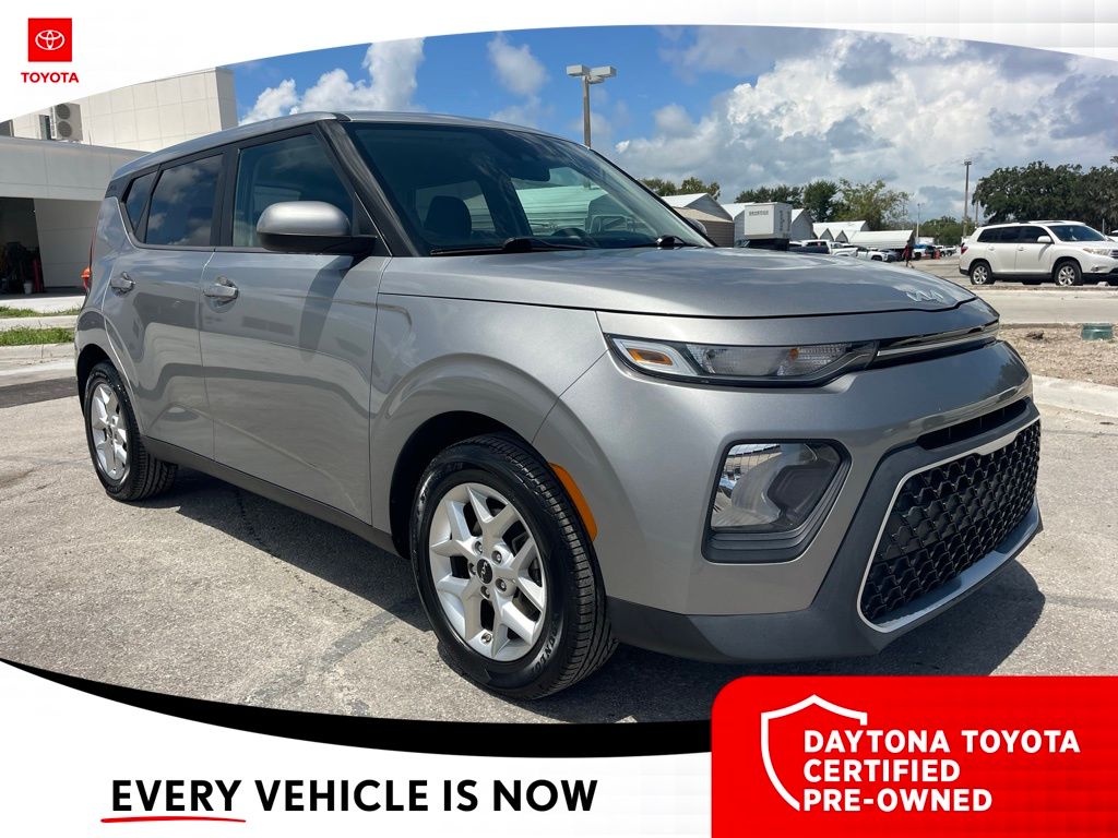 2022 Kia Soul LX photo 7